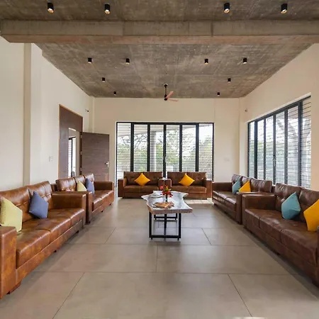 Earth Song By Stayvista - Boasting An Open Theatre, Games, Spacious Lawn, Swimming Pool & Conference Room-3